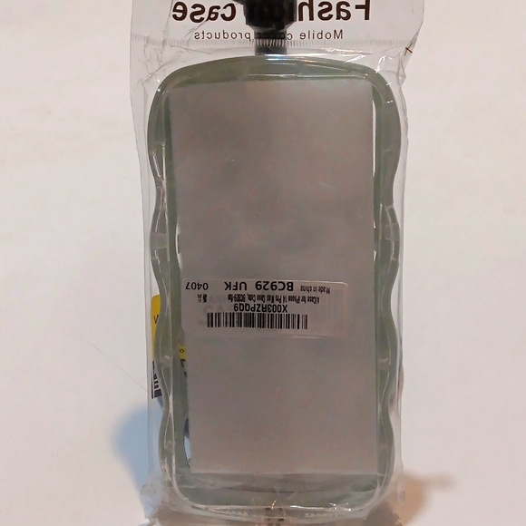 NWT iPhone 14 pro Max case clear teal and black - Picture 2 of 2